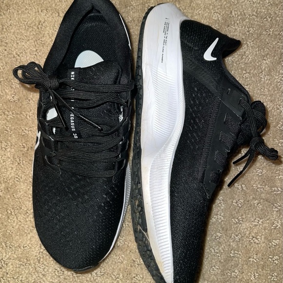 Nike Air Zoom Pegasus 38 - Picture 3 of 10